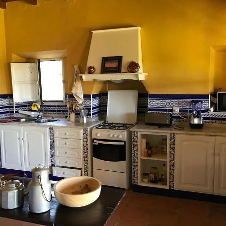 Casa Rural De La Finca Sierra Grande Hornachos Eksteriør bilde